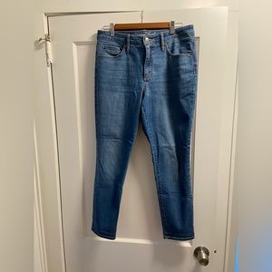 Universal Thread Skinny Jean